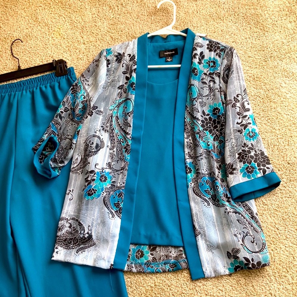 Poly 3 piece suit